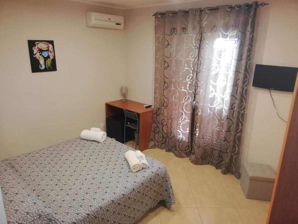 Anthea Dell' Etna Bed and Breakfast Santa Venerina Εξωτερικό φωτογραφία
