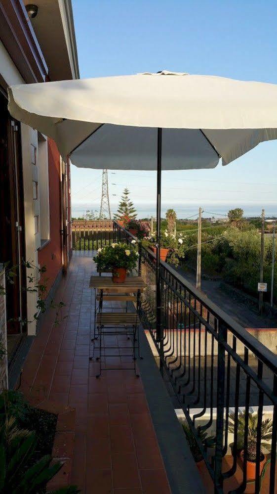 Anthea Dell' Etna Bed and Breakfast Santa Venerina Εξωτερικό φωτογραφία