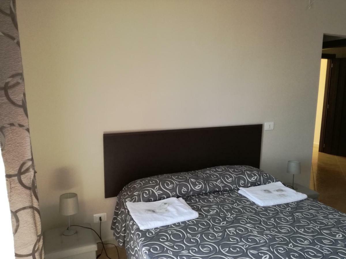 Anthea Dell' Etna Bed and Breakfast Santa Venerina Εξωτερικό φωτογραφία